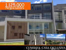 Casa en Venta Cumbaya en Cumbay  de 450 m2 de Construcción - Quito