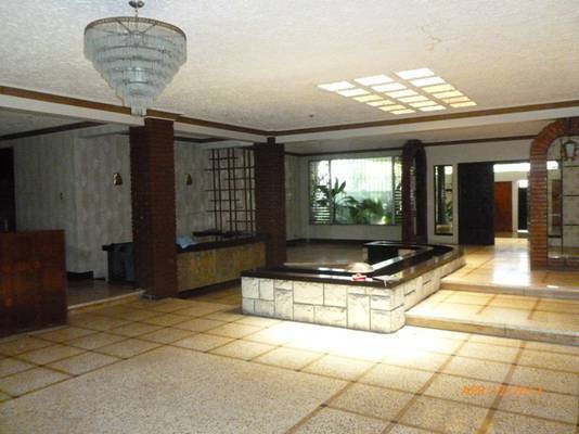 Casas en Alquiler Central - Con Uso Comercial Urdesa - Guayaquil