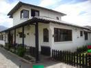 Casa en Venta Sector Restaurante Establo de Alejo en Cumbay 566 m² de Construcción  - Quito